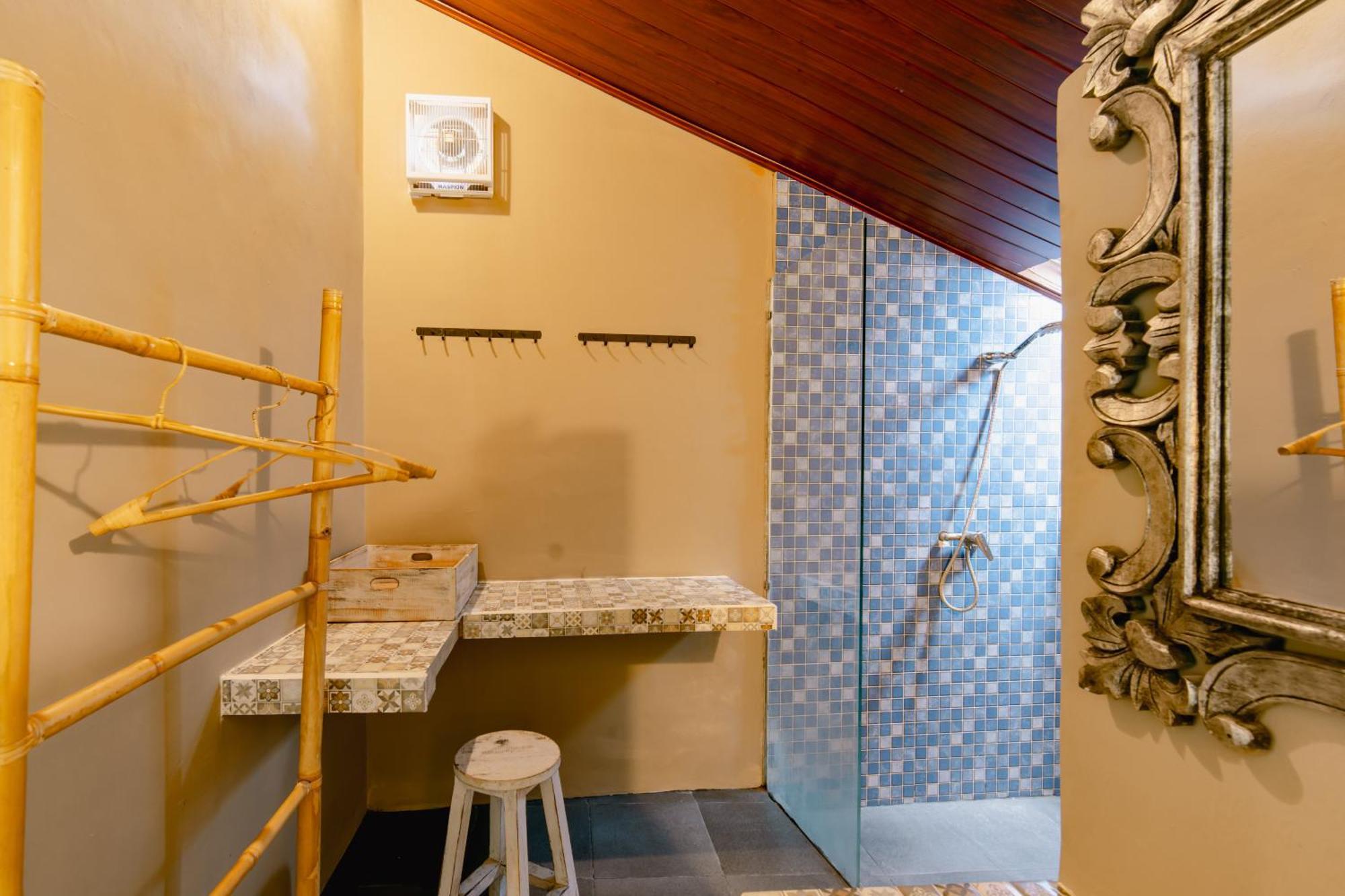 The Onion Collective Hostel *